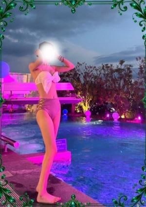 水無月ひかり