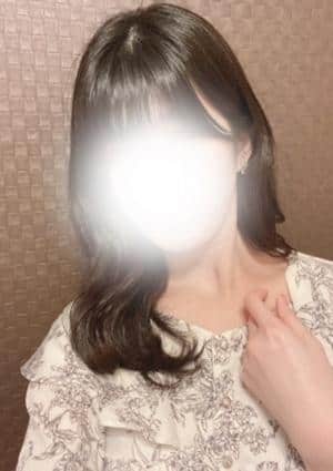 河村れいな