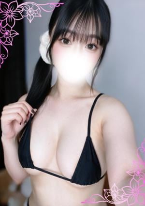 日向まみ
