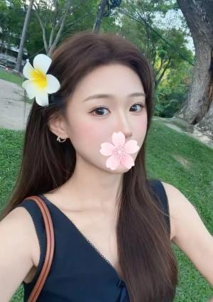 ひとみ