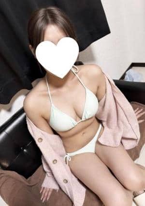 新人・あやの